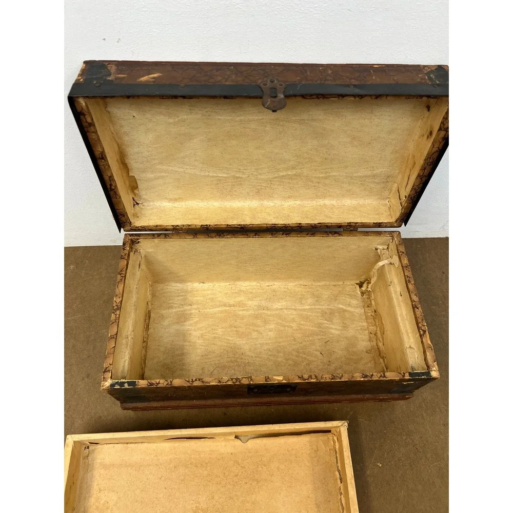 Antique Dollhouse Steamer Trunk w Tray Miniature Wood Slat Chest Vintage Box Old